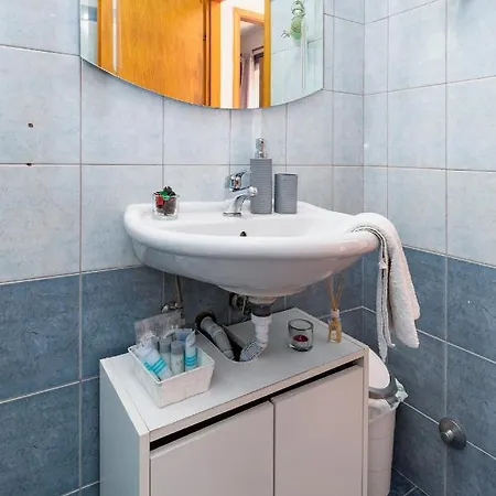 House Mima * أوباتيا